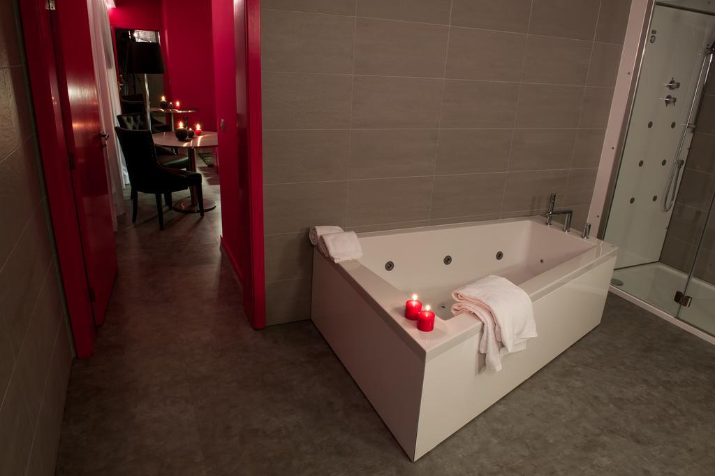 Vinyl M Hotel - Adults Only Меаляда Екстериор снимка
