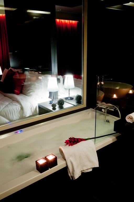 Vinyl M Hotel - Adults Only Меаляда Екстериор снимка